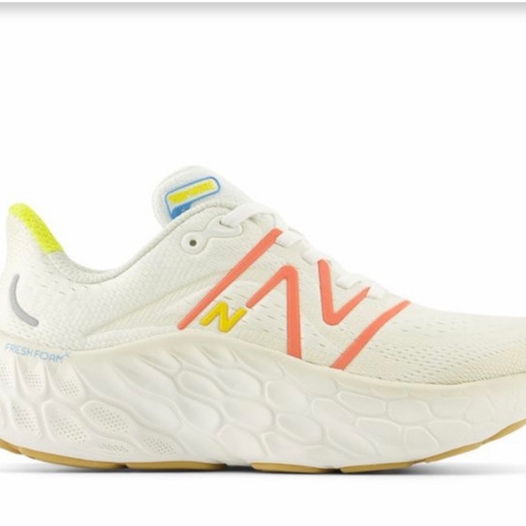 New Balance Fresh Foam X More v4 B-WHITE Running Athletic Shoe Size 9.5 - Picture 8 of 17